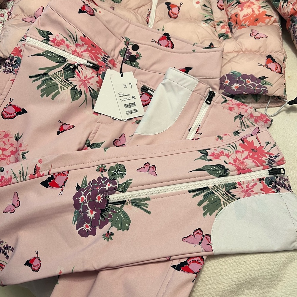 Loveshackfancy snow outfit